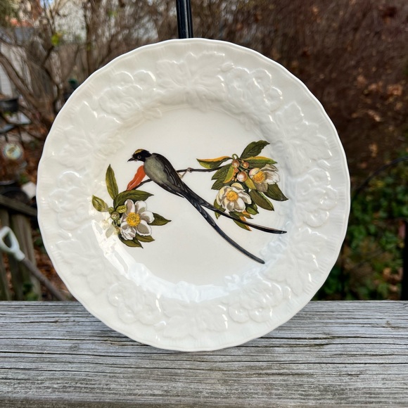Meakin Band-Tailed Pigeon #367 and  # 168 Fork-Tailed Flycatcher 8.75” Plate Set - Picture 2 of 13